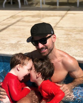 "Não tenho muito medo desse laço se perder, embora oscilações aconteçam, como em todas as famílias, têm momentos de discussão e discordância em algum momento", refletiu ele. (Foto: Instagram)