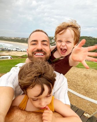 Após a perda de Paulo, Thales assumiu a responsabilidade de criar os filhos sozinho e tem se dedicado integralmente a eles. (Foto: Instagram)