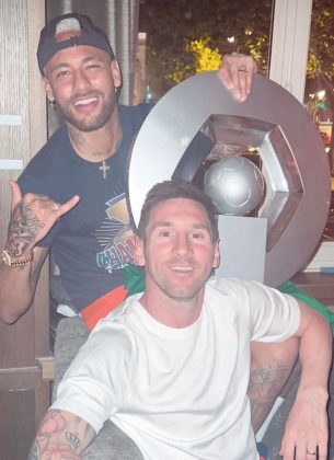 Neymar e Messi compartilharam brincadeiras e o dia a dia, demonstrando o quanto são mais do que companheiros de equipe. (Foto: Instagram)
