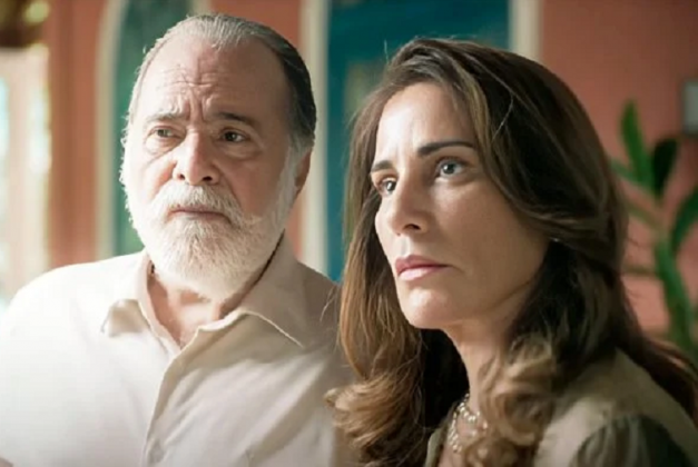 A personagem é esposa de Antonio La Selva, personagem de Tony Ramos. (Foto: Globo)