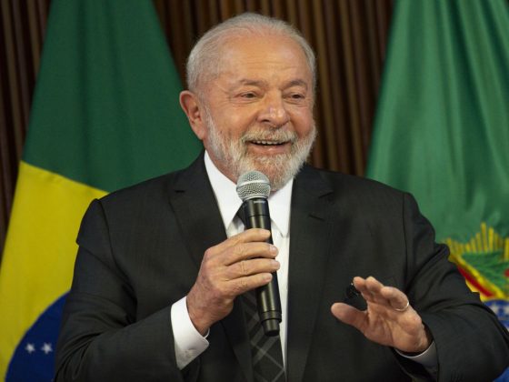 "O presidente retirou para que todos apoiem e ajudem o ministro Padilha a materializar compromissos" (Foto: Agência Brasil)