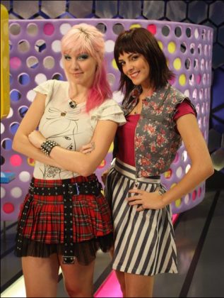 Titi Müller e MariMoon dividiram a apresentação de diversos programas da antiga MTV Brasil. (Foto: Reprodução)