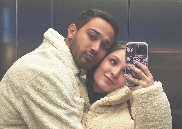 Larissa Manoela comemorou 1 ano de namoro com André Luiz Frambach. (Foto: Instagram)