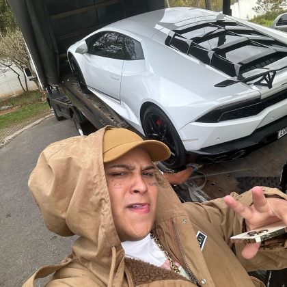 MC Ryan compra carro de R$ 4 milhões e alfineta antiga professora: "Falou que eu iria virar ladrão". (Foto: Instagram)