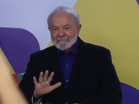 Lula sanciona novo salário mínimo e correção do Imposto de Renda (Foto: Agência Brasil)