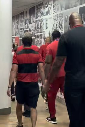 A principal chance seria a Copa do Brasil, mas o Flamengo foi derrotado pelo São Paulo por 1 a 0 dentro do Maracanã, no último jogo, e não conseguiu o título jogando fora de casa. (Foto: Instagram)