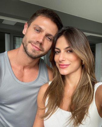 Mari Gonzalez publicou uma nota nos stories do Instagram para negar que ela e Jonas Sulzbach teriam colocado um ponto final em seu relacionamento. (Foto: Instagram)