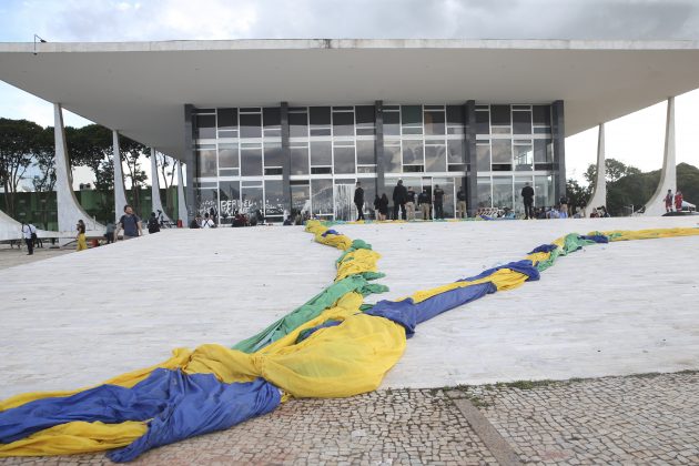 Alexandre de Moraes vota para condenar mais seis réus dos atos do dia 08 de janeiro (Foto: Agência Brasil)