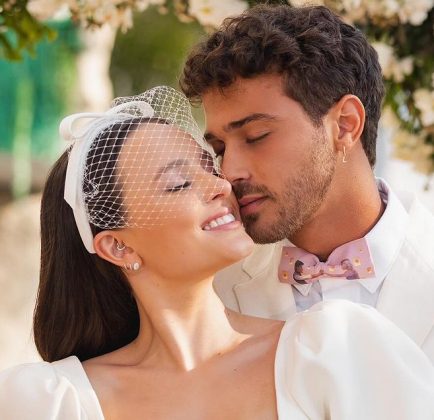 Larissa Manoela se casa com André Luiz Frambach em cerimônia intimista. (Foto: Instagram)