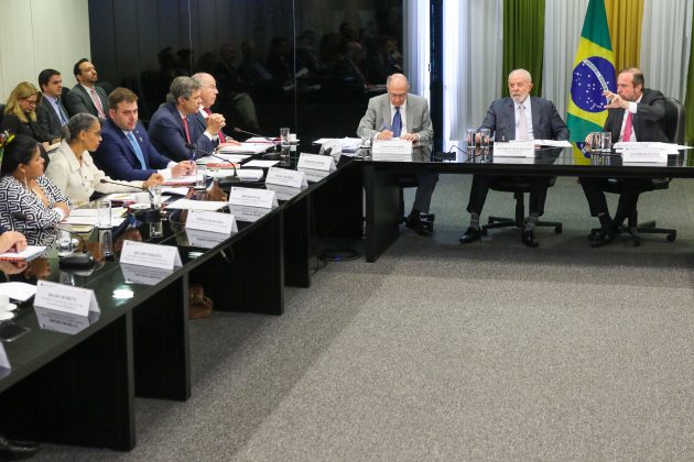 No atual cenário político brasileiro para as eleições de 2024, se mostra multifacetada, na qual os ministros de Lula (PT), de diversos partidos podem desempenhar papéis importantes em diversas cidades estratégicas (Foto: Agência Brasil)