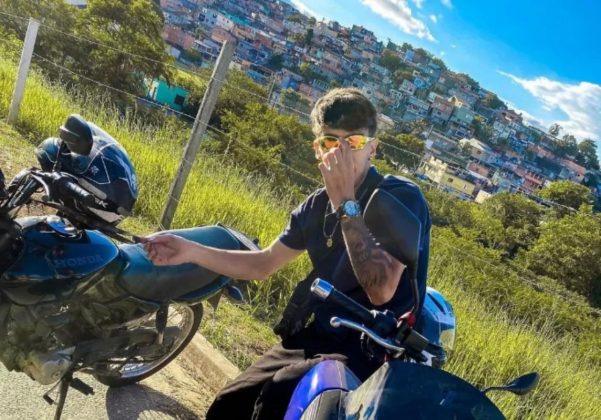 Há recentes indícios sugerindo o possível envolvimento de uma adolescente de 16 anos na ocultação do corpo do youtuber. (Foto Redes Sociais)