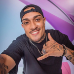 O cantor agora foca em ganhar massa muscular. (Foto: Instagram)