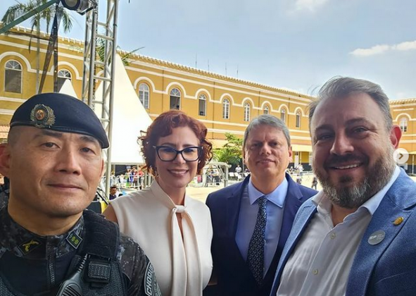 A data está sendo marcada, em Brasília, por atos com a participação de membros dos Três Poderes da república em defesa da democracia (Foto: Instagram)