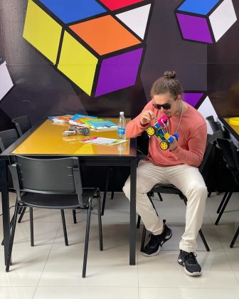 Em uma interação via perguntas no Instagram, ele recordou o momento emocionante em que conheceu seu filho João Miguel. (Foto Instagram)