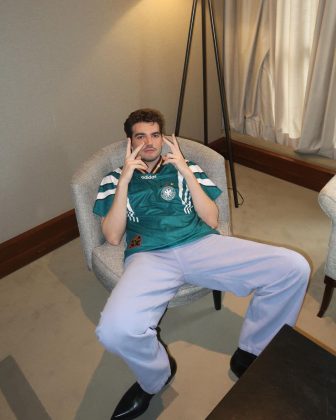Houve também quem visse o gesto como um marco significativo na trajetória do cantor. (Foto Instagram)