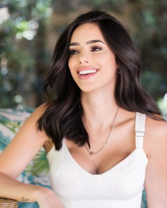 Bruna e Neymar demonstraram muito carinho nas fotos (Foto: Instagram).