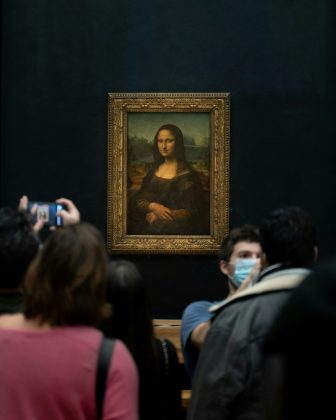 “O que é mais crucial? A arte ou o direito a um sistema alimentar saudável e sustentável?”. (Foto Unsplash)