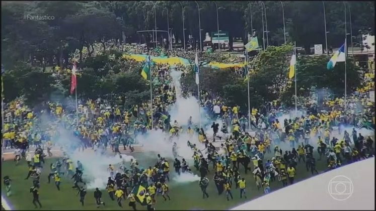 TV Globo decide exibir documentário dos atos de 08/01 no horário nobre. (Foto: TV Globo)