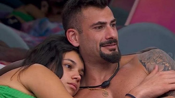 Eliminado, Nizam avalia sobre possível romance com Alane após o 'BBB 24'. (Foto: Globoplay)