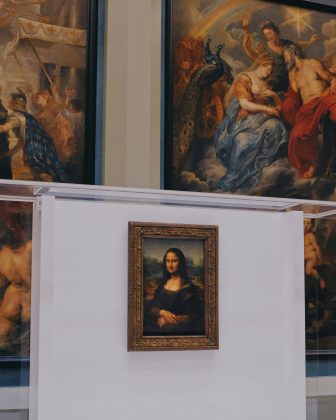 Vale ressaltar que esta não é a primeira vez que a obra se torna alvo de protestos. (Foto Unsplash)