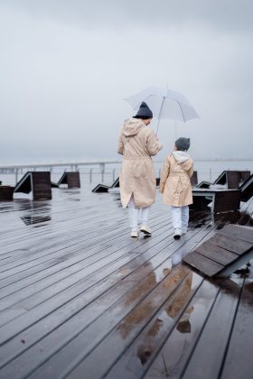 Conforme apurado, a mãe e a filha passaram a noite consumindo álcool antes de irem ao motel. (Foto Pexels)