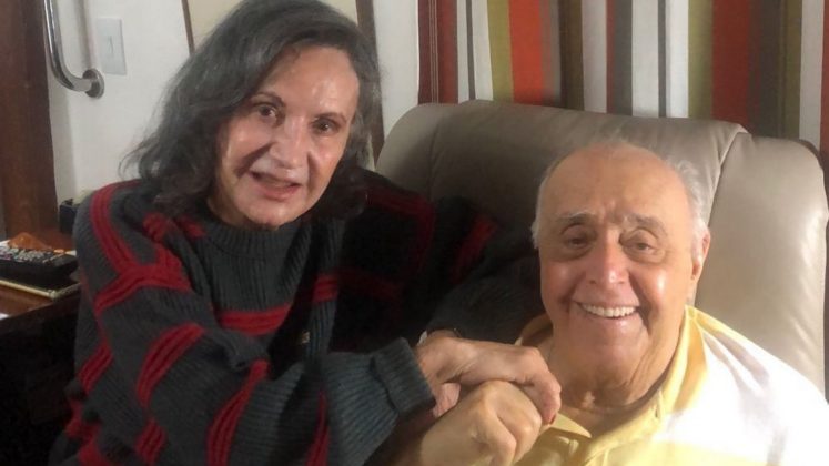 A atriz compartilho uma foto ao lado de seu marido. (Foto Redes Sociais)