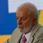 Lula busca soluções para reverter a queda de popularidade e manter o apoio político. (Foto: Reprodução: Instagram)