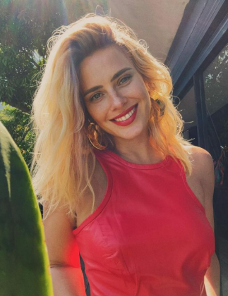 A atriz expressou frustração com a pressão para se adequar a padrões de beleza. (Foto: Instagram)