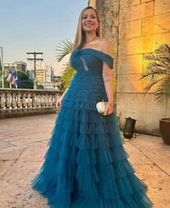 Na época, ela perdeu 50kg, o que transformou significativamente seu corpo. (Foto: Instagram)