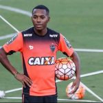 Robinho preferiria estar em liberdade, segundo seu advogado. (Foto: Instagram)