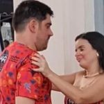 Adnet foi visto aos beijos com uma mulher desconhecida durante o Carnaval, no último sábado. (Foto: Instagram)