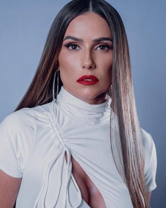 Após a revelação do equívoco, muitos internautas levantaram questões sobre o possível desconforto da atriz. (Foto Instagram)