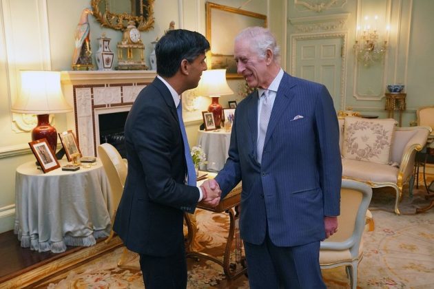 O Rei Charles III, durante o encontro semanal com o primeiro ministro britânico Rishi Sunak, e revelou que as mensagens que recebeu após contar o seu diagnóstico de câncer no início de fevereiro (Foto: Instagram)