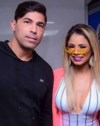 O prefeito de Barra do Piraí (RJ) Mario Esteves, acusou a cantora de ter feito um show mais curto do que o acordado na festa da cidade (Foto: Instagram)