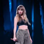 Após ficar sabendo da campanha que foi criada, a cantora pop Taylor Swift fez uma doação de US$ 100 mil (cerca de R$ 497 mil) na sexta-feira (16) para a campanha de arrecadação de fundos em prol da família da vítima (Foto: Instagram)