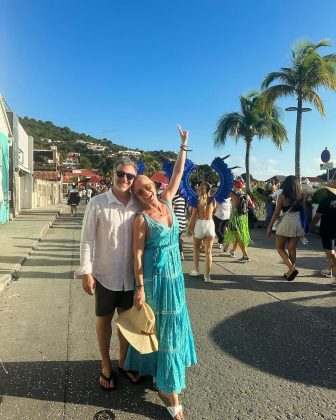 A apresentadora Angélica causou a surpresa dos milhares de seguidores ao reunir um álbum de fotos do Carnaval que celebrou em família. (Foto: Instagram)