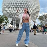 "Gosto dos glúteos e das pernas, dos músculos bem marcados e volumosos nessa parte do meu corpo", declarou. (Foto: Instagram)