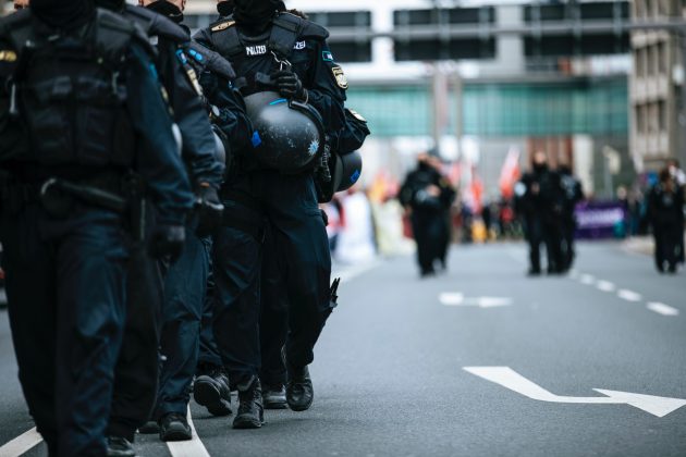 Desde então, a PM iniciou uma ação intensiva para localizar o autor do homicídio, porém, até a tarde deste domingo (4/2), o criminoso permanecia foragido. (Foto Pexels)