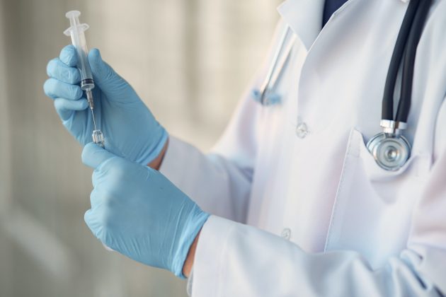 A organização enfatizou que havia 64 pessoas na casa no momento do ataque e que todas as partes envolvidas no conflito são regularmente informadas sobre a localização dos prédios da Médicos Sem Fronteiras. (Foto Pexels)
