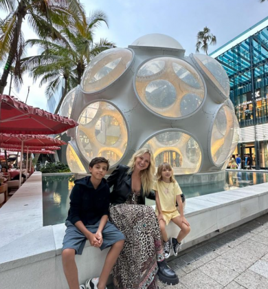 Rara aparição da família completa de Eliana no Miami Open. (Foto: Instagram)