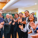 Lula busca reforçar o papel do Brasil no cenário internacional, aproveitando sua experiência. (Foto: Reprodução Ricardo Stuckert / PR)