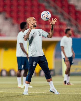 Aproveitando também para comemorar o aniversário de seu pai, Domingos Alves. (Foto Instagram)