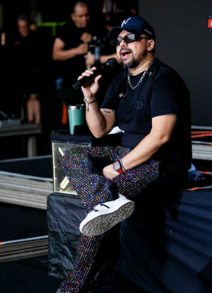 Devido a grande demanda por shows, cantores utilizam muitos jatos particulares para circular pelo país. (Foto: Instagram)