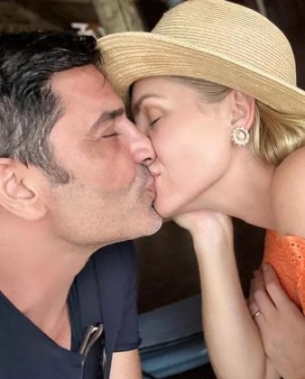 Após meses de especulações e pistas nas redes sociais, Ana Hickmann e Edu Guedes finalmente confirmaram o que muitos já suspeitavam: eles estão oficialmente namorando! (Foto Instagram)