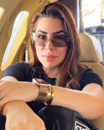 Naiara Azevedo pode perder nome artístico. (Foto: Instagram)