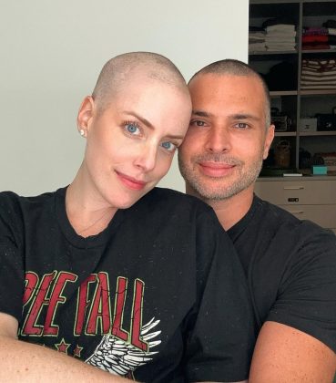 Ela recebeu alta hospitalar em abril, retornando para casa. (Foto: Instagram)