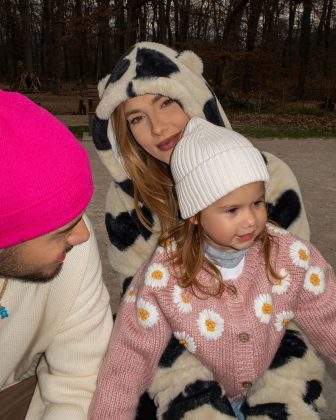Nesta semana, Virginia e Zé Felipe estão curtindo as férias na Suíça, ao lado das filhas, Maria Alice e Maria Flor, com os familiares e amigos (Foto: Instagram)