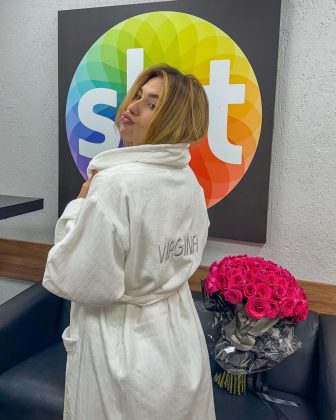 Nesta quinta-feira (21), Virginia gravou o seu programa de estreia no SBT, o "Sabadou com Virginia", e além de contar com a participação da sua família, levando-os para o estúdio em São Paulo (Foto: Instagram)