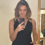 Recentemente, Fernanda Gentil compartilhou com seus seguidores o tratamento que vem realizando para conter a paralisia de Bell (Foto: Instagram)