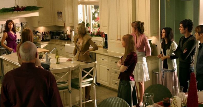 Em "The O.C.", o adolescente problemático Ryan Atwood é acolhido por uma família rica em Orange County (Foto: Instagram)